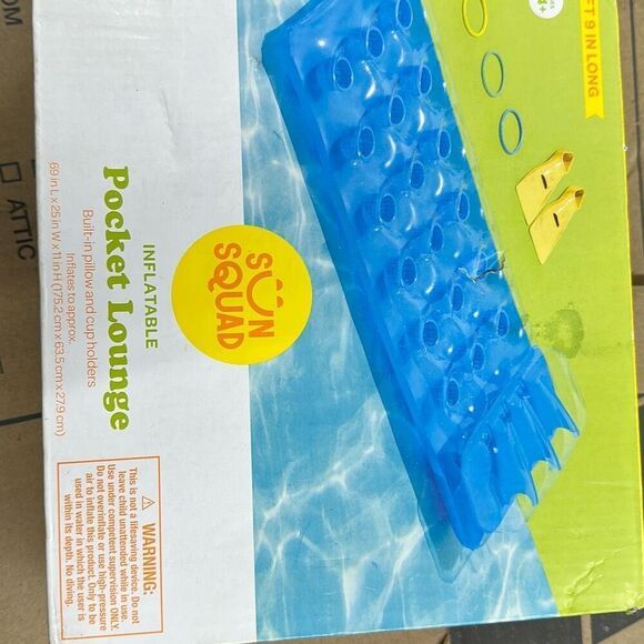 Pocket Lounge - Sun Squad™ - Light Blue - Picture 1 of 2